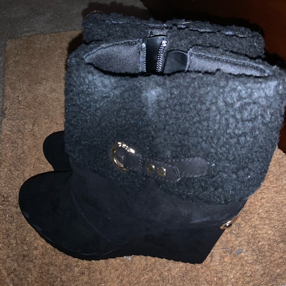 Juicy couture boots